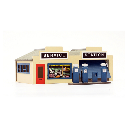 Petrol Station 00 Plastic Scale Model Kit