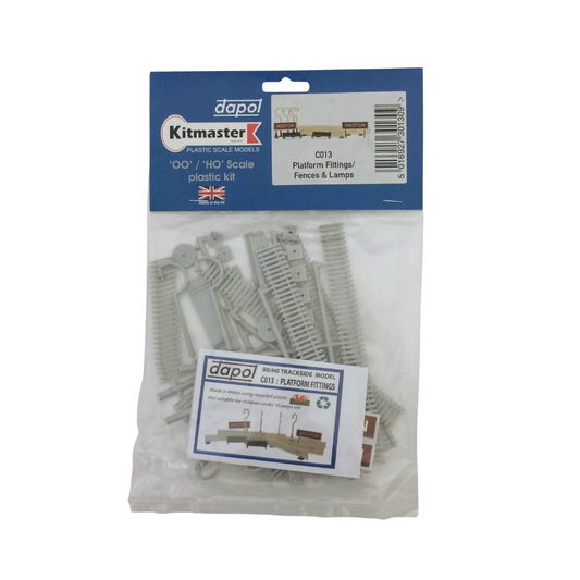 Platform Fittings, Fences & Lamps 00 Plastic Scale Model Kit
