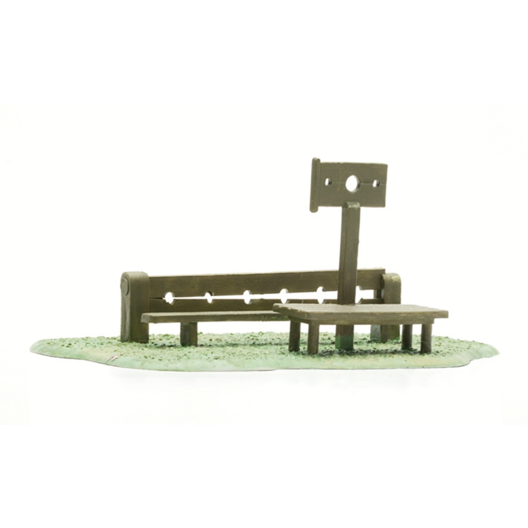 Village Stocks 00 Plastic Scale Model Kit
