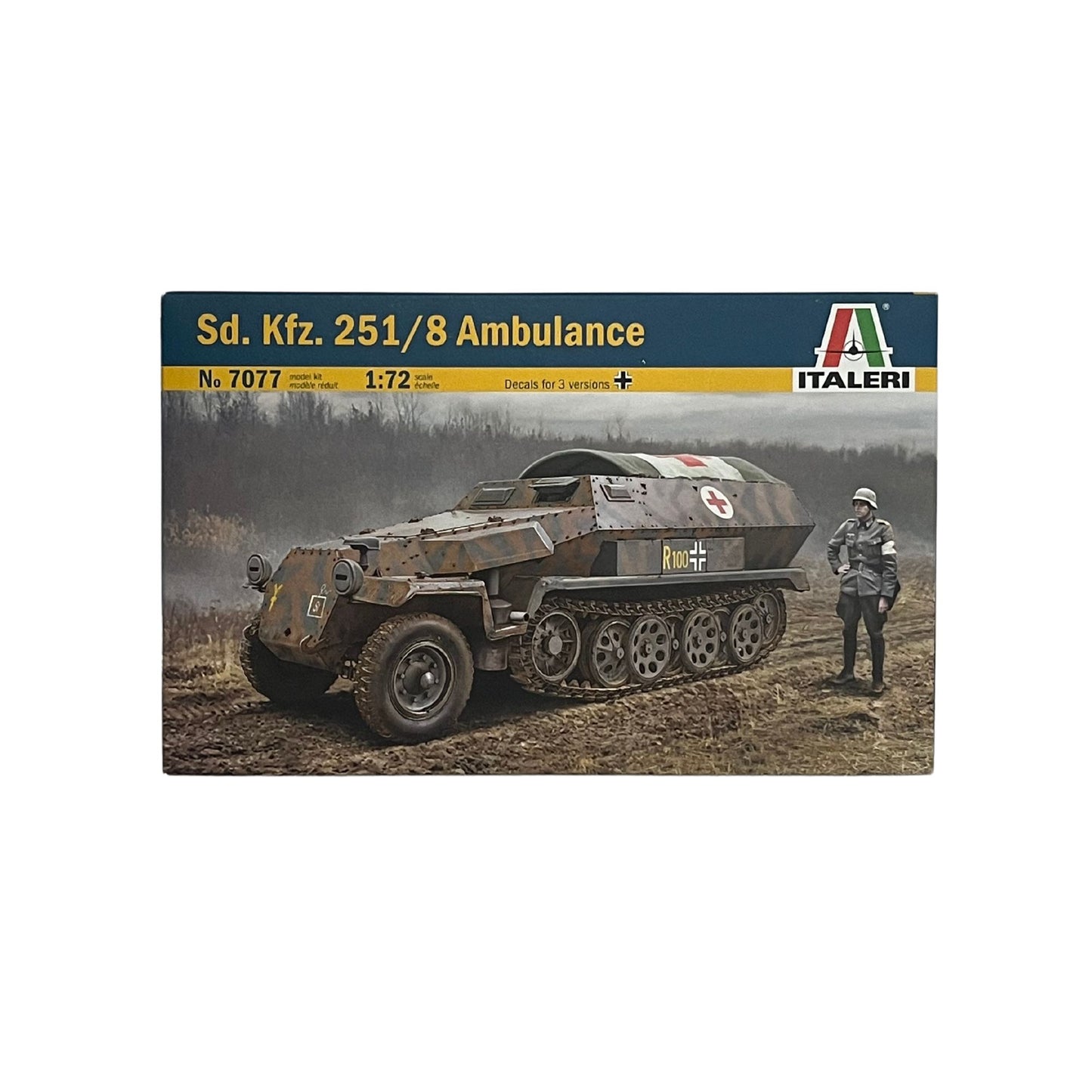 Italeri model kit Sd. Kfz. 251/8 Ambulance 1:72