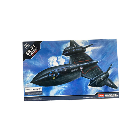 Academy Black Bird SR-71 Plastic Model Kit aeroplane