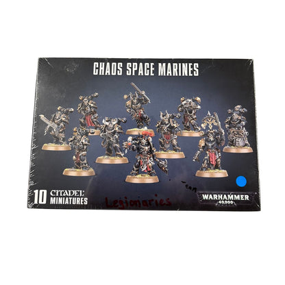 Old style box of Chaos Space Marines miniatures from Warhammer 40,000.
