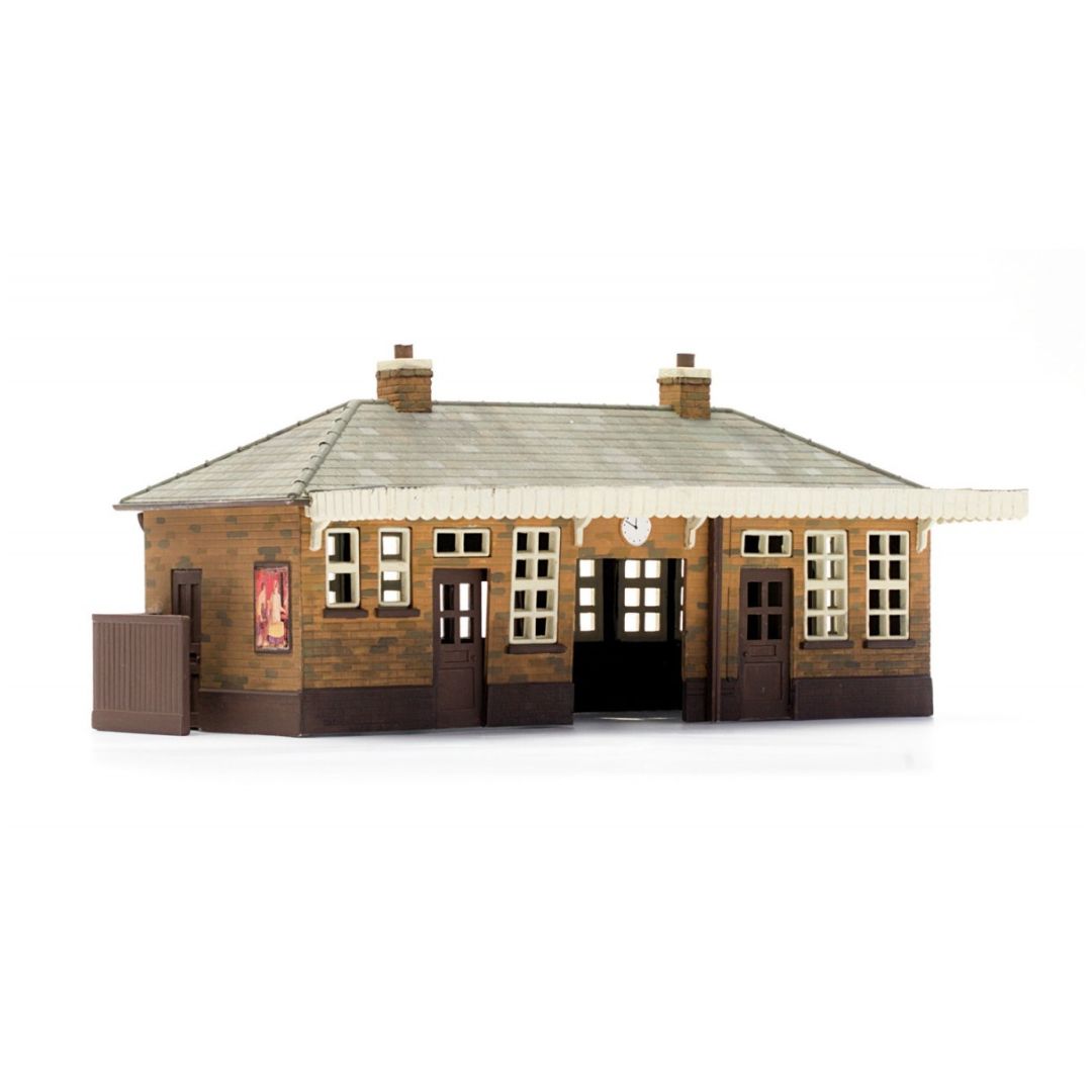 Booking Hall 00 Plastic Scale Model Kit